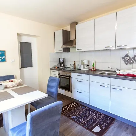 Emmi Apartamento *