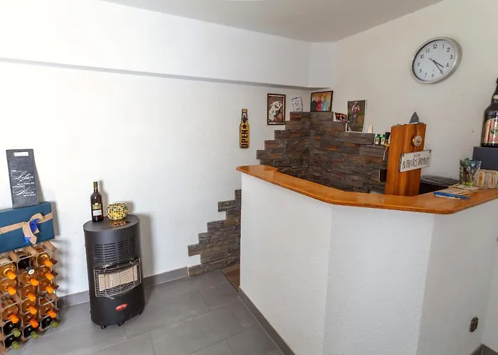 Emmi バート・ノイェンアール・アールヴァイラー